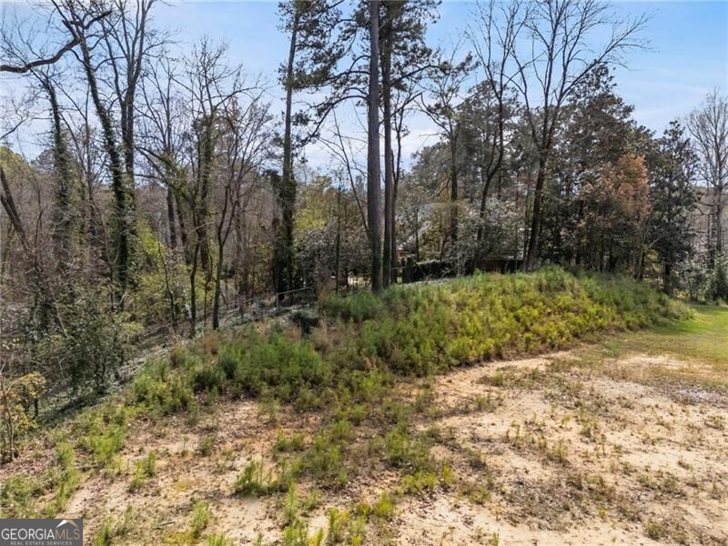 4931 Rebel Trail Atlanta GA 30327