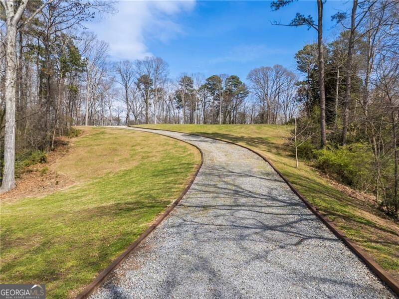 4931 Rebel Trail Atlanta GA 30327