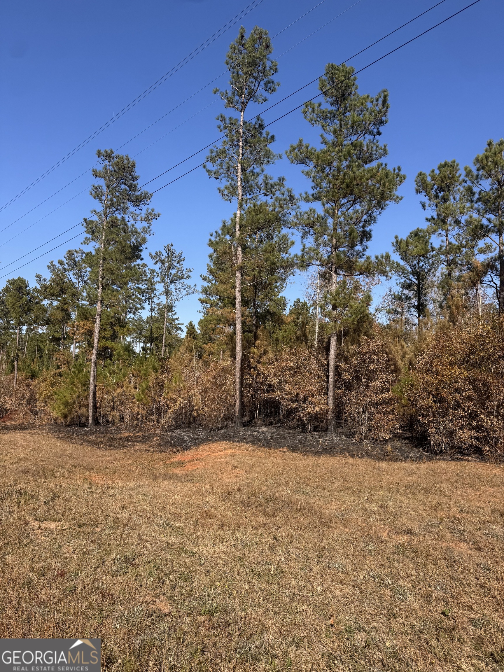 4517 Highway 18 West Point GA 31833