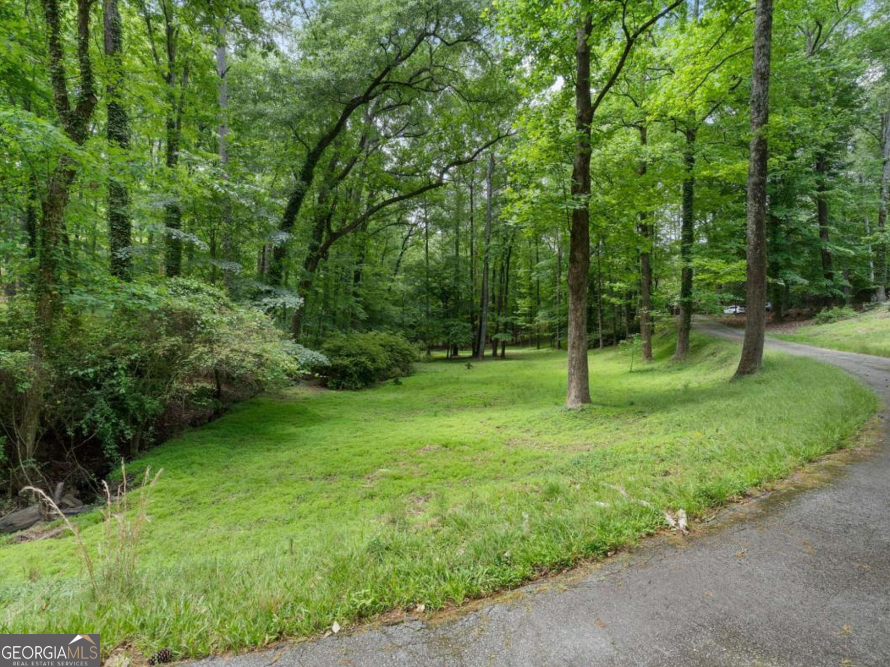 1340 W Garmon Road Sandy Springs GA 30327
