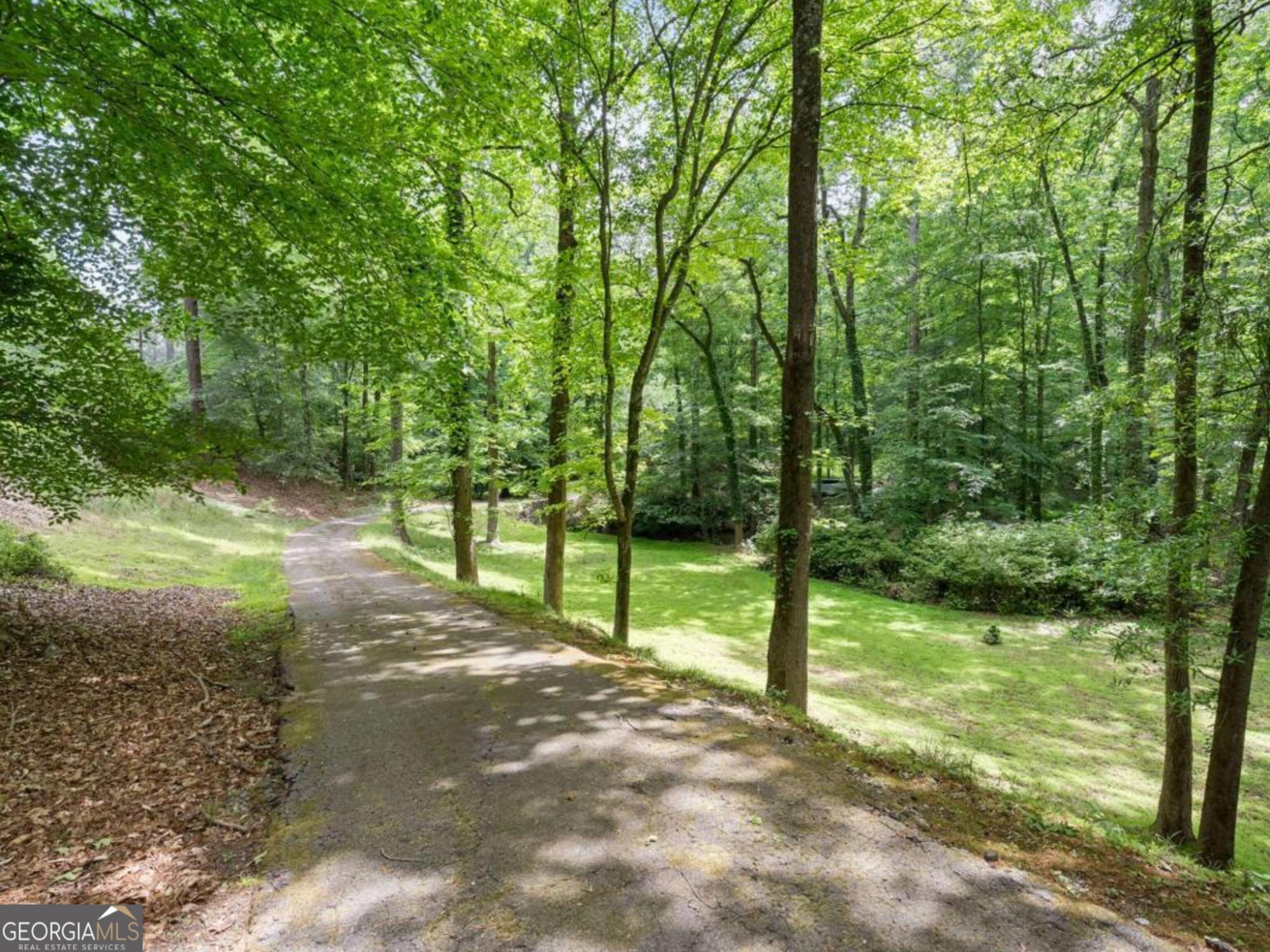 1340 W Garmon Road Sandy Springs GA 30327