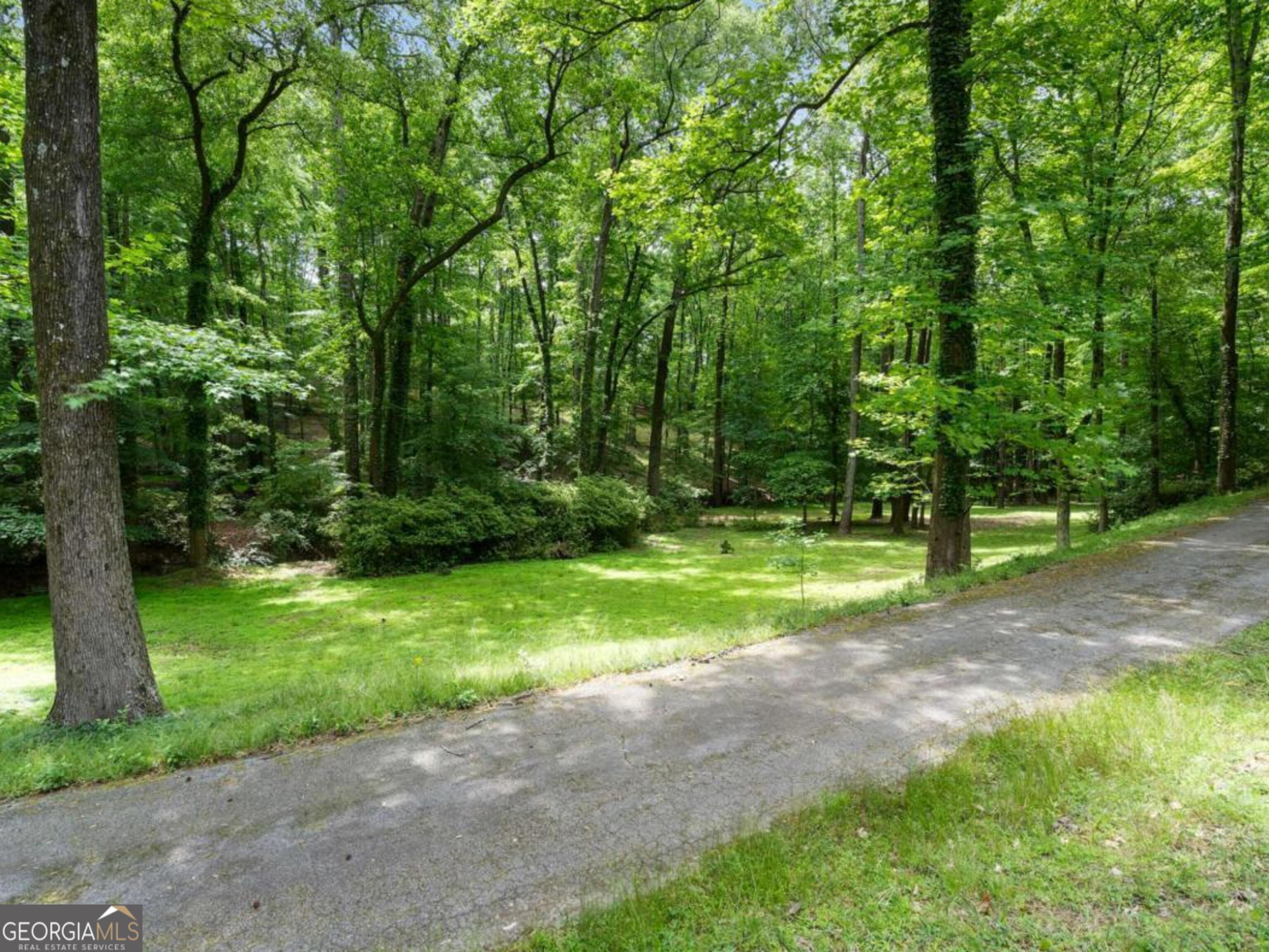 1340 W Garmon Road Sandy Springs GA 30327