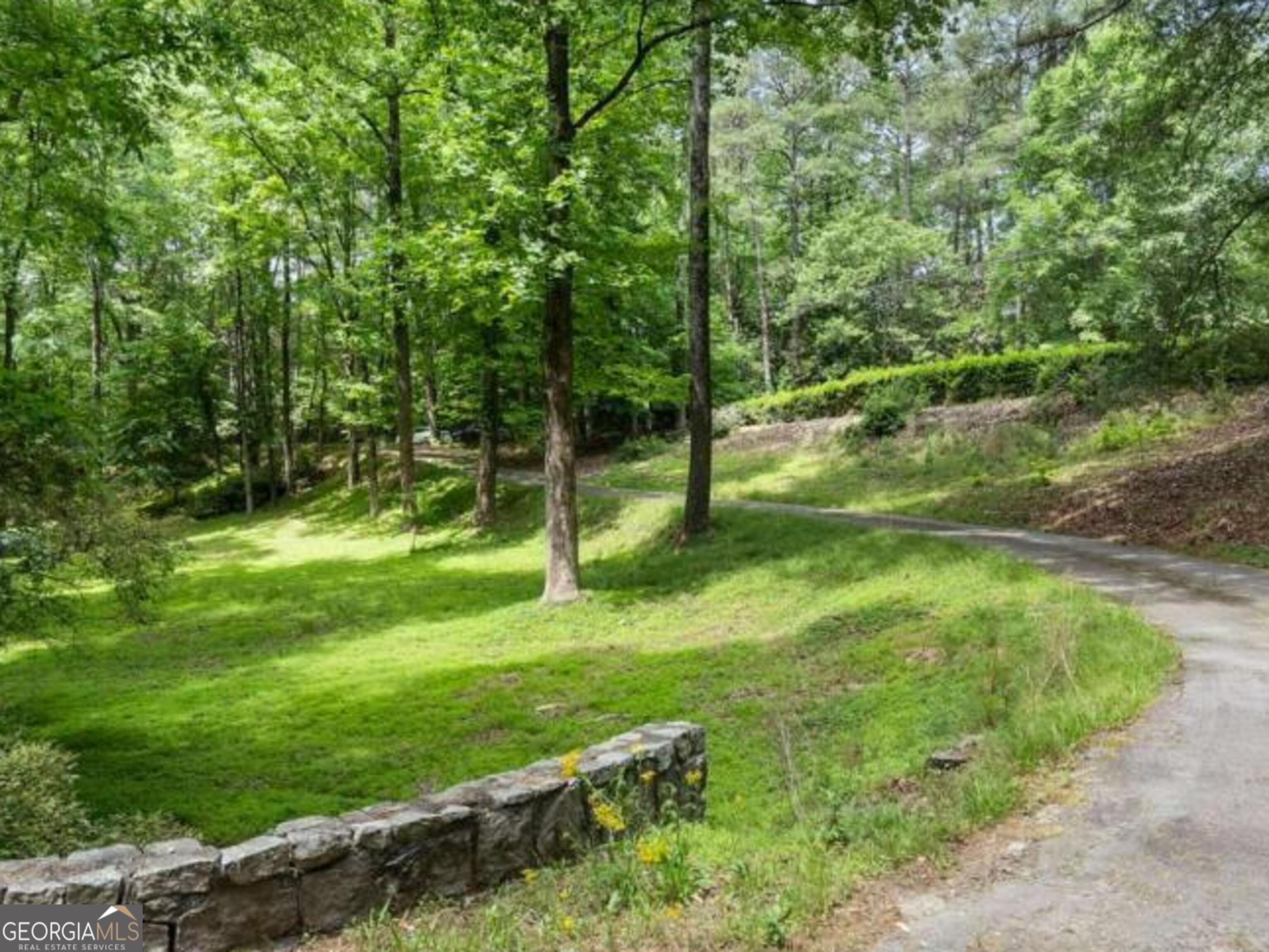 1340 W Garmon Road Sandy Springs GA 30327