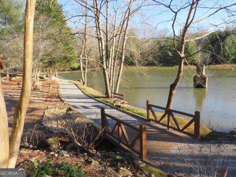 22 Chimney Oaks Trail Cleveland GA 30528