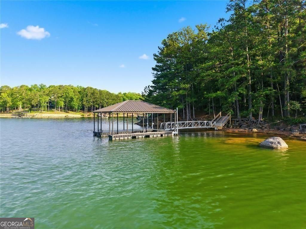 33 Yellow Hammer Drive SE White GA 30184