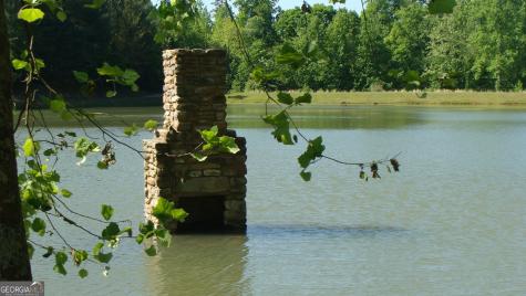 228 Chimney Oaks Trail Cleveland GA 30528
