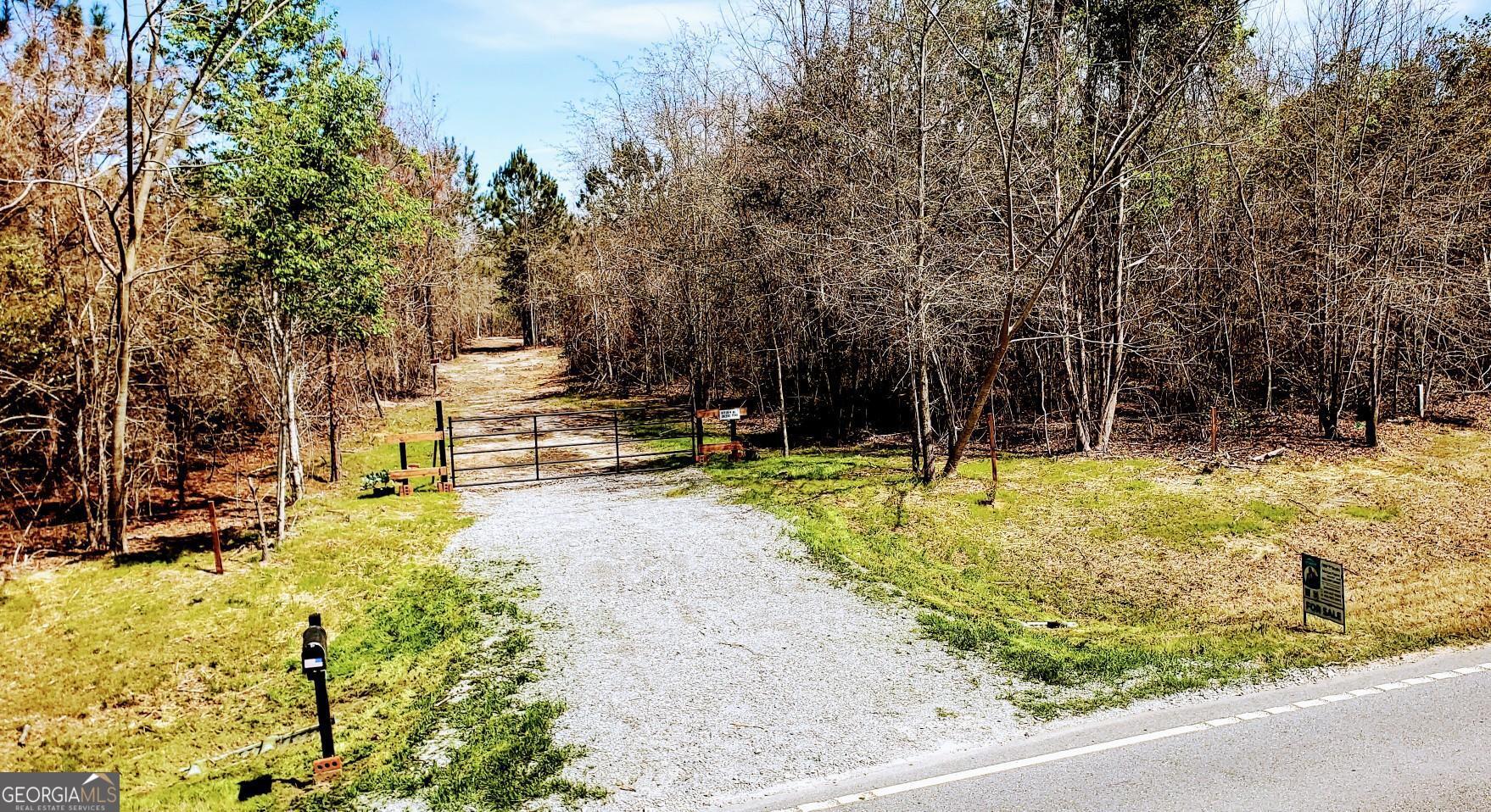 ----- Sr 19 Dublin GA 31021