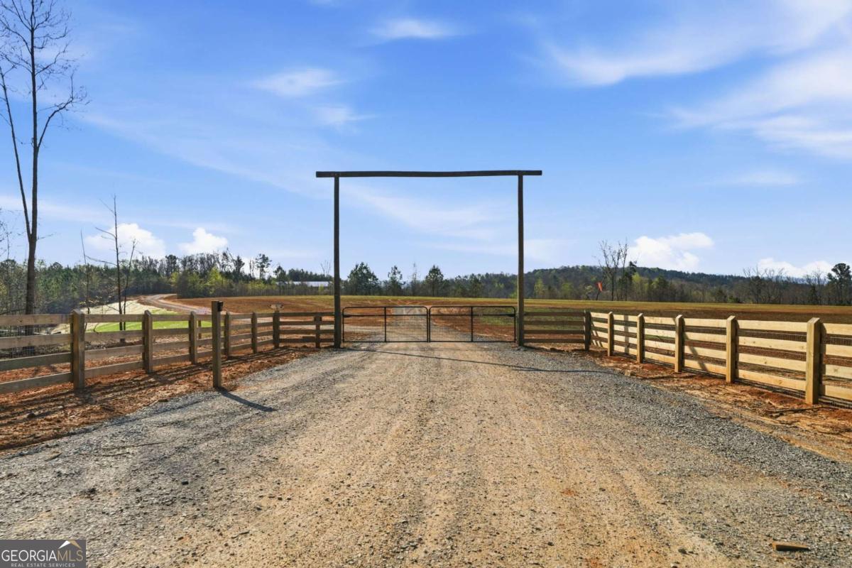 1927 Leeches Road Ellijay GA 30540