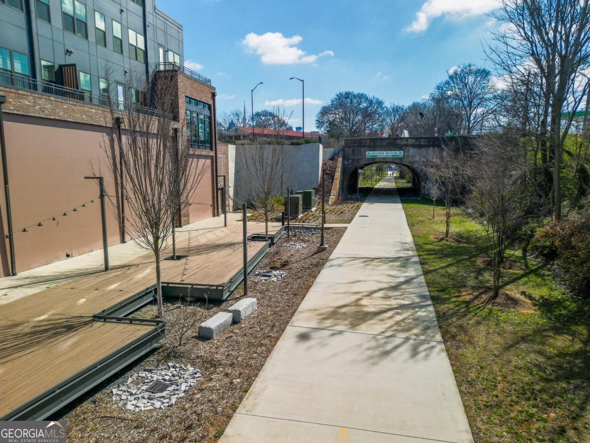 1981 Lois Place Atlanta GA 30318