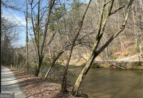 32R Roaring Forks Lane East Ellijay GA 30540