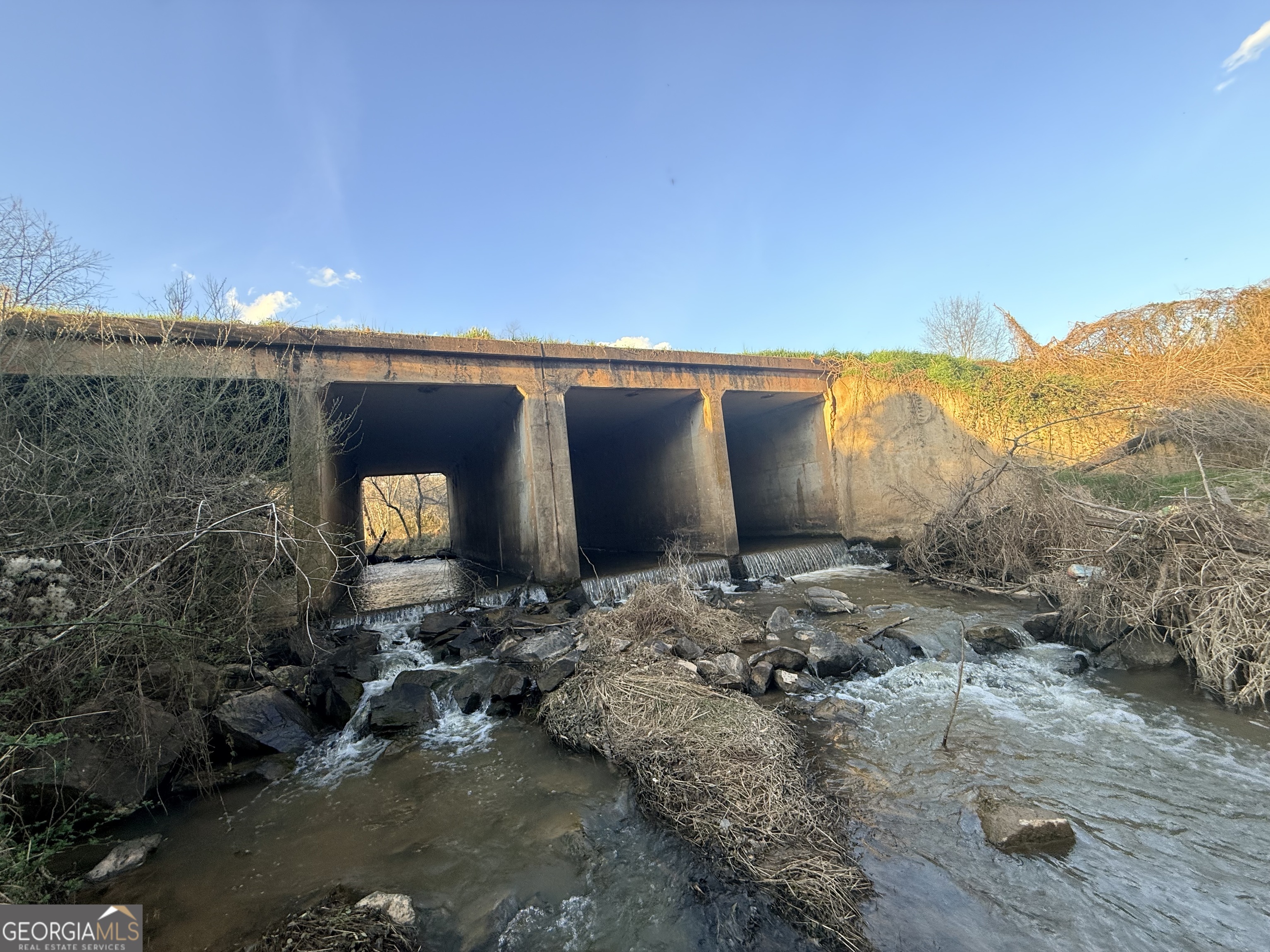 18 W L Williams Commerce GA 30530