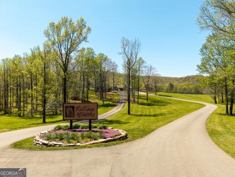 245 Smokerise Court Ellijay GA 30536