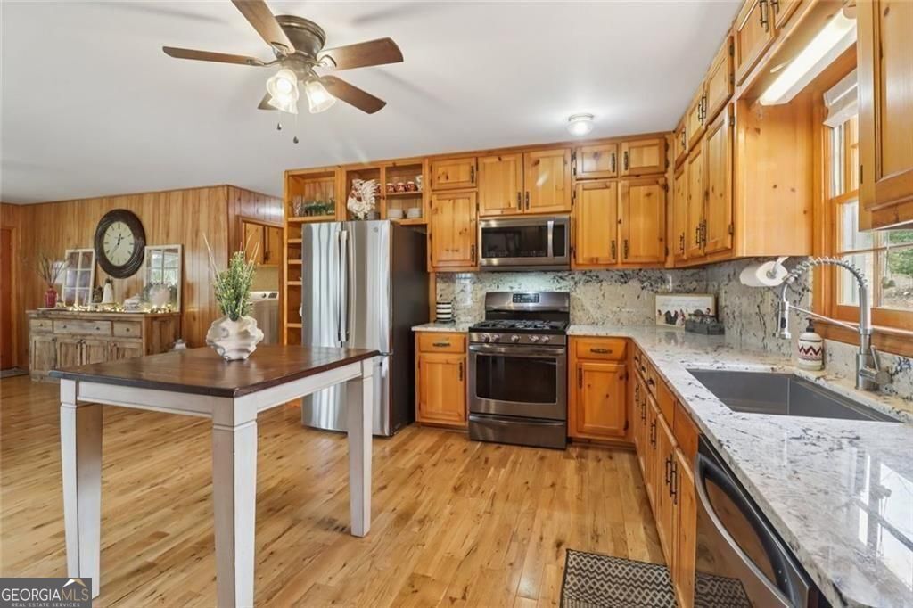 2308 Rackley Road Ellijay GA 30536