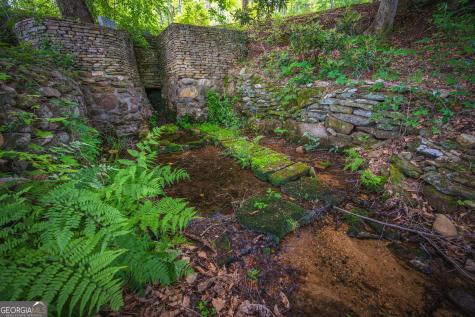 1.57AC Faith Hill Road Mccaysville GA 30555