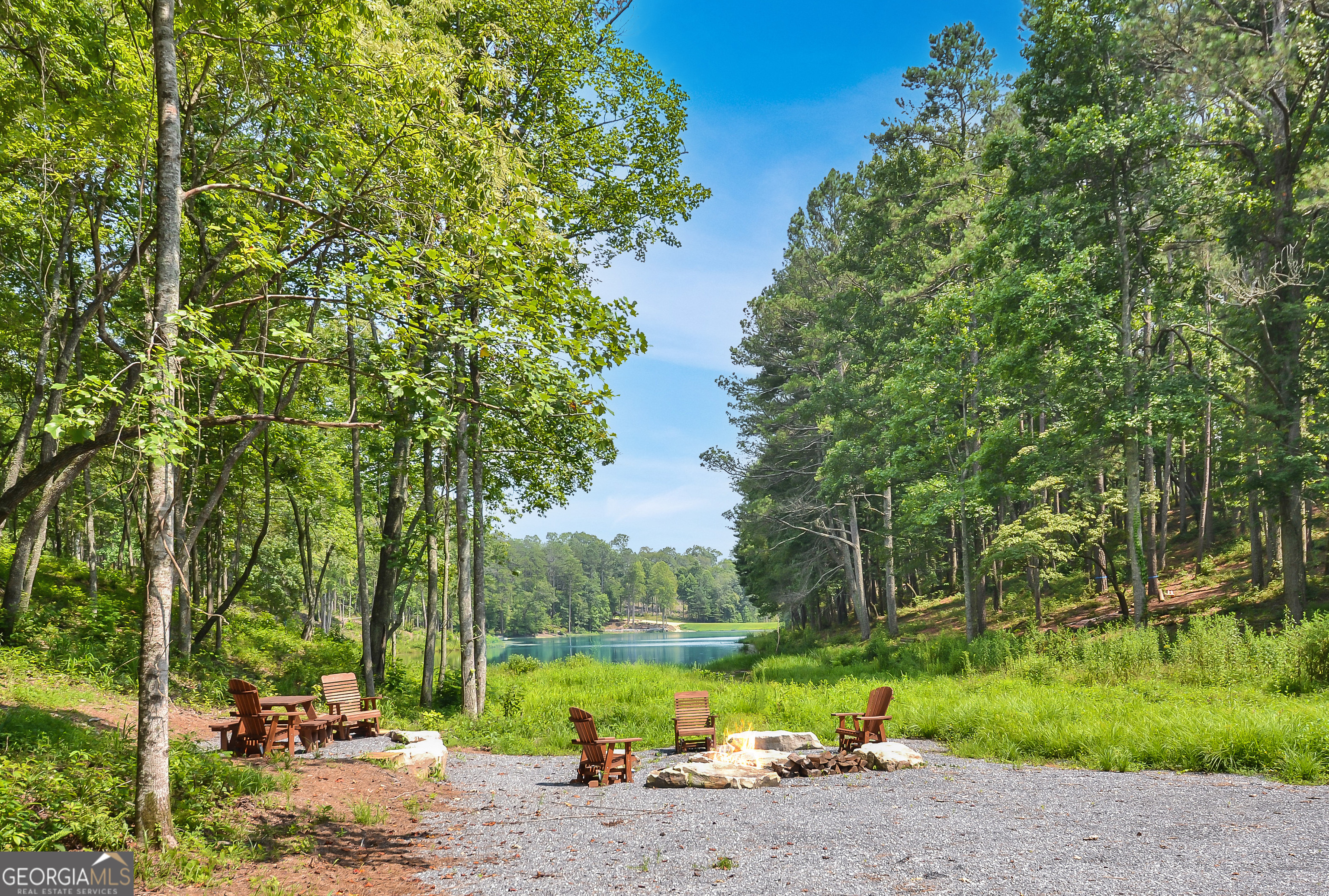 177R Overlook Drive Ellijay GA 30536
