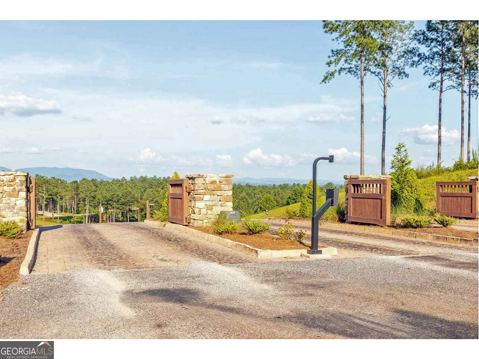 177R Overlook Drive Ellijay GA 30536