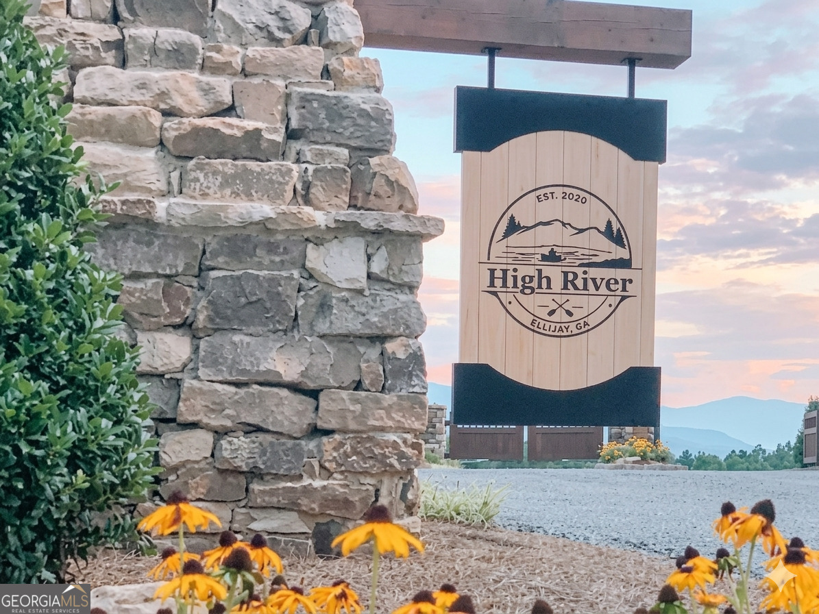 177R Overlook Drive Ellijay GA 30536