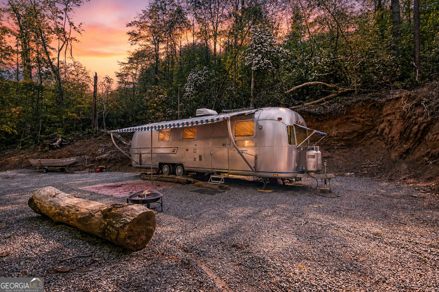 1472 Nugget Lane Ellijay GA 30540