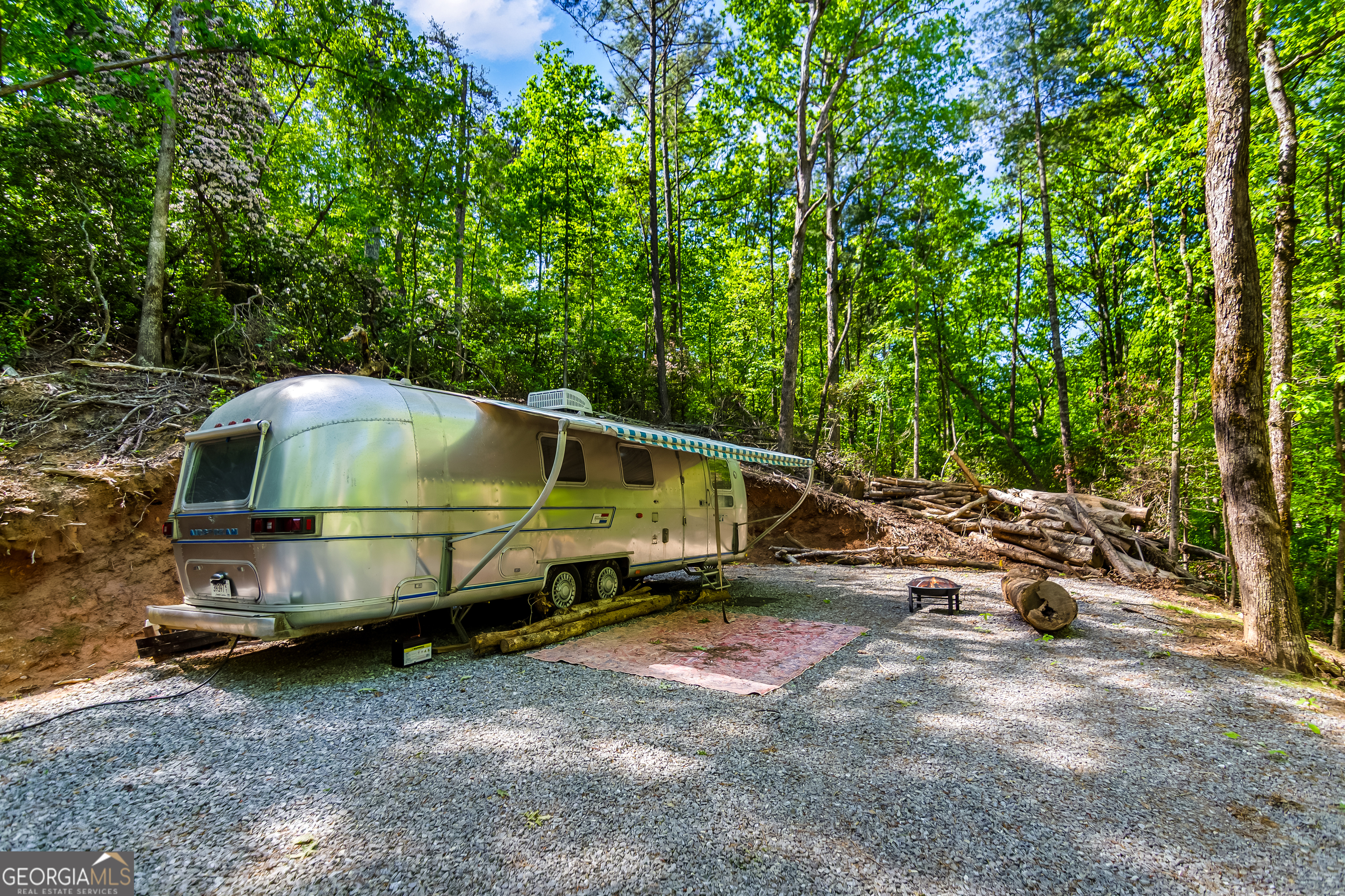1472 Nugget Lane Ellijay GA 30540