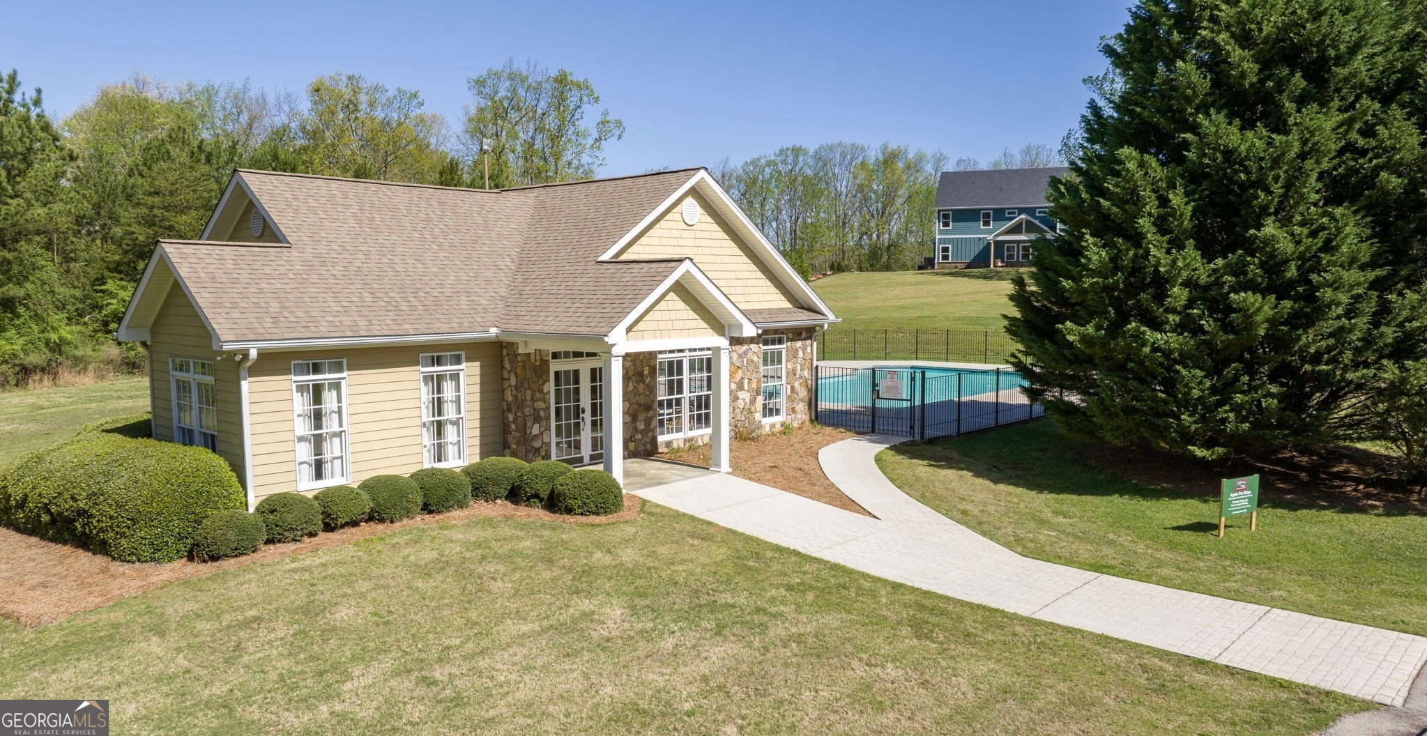 140 Lakeview Walk Baldwin GA 30511
