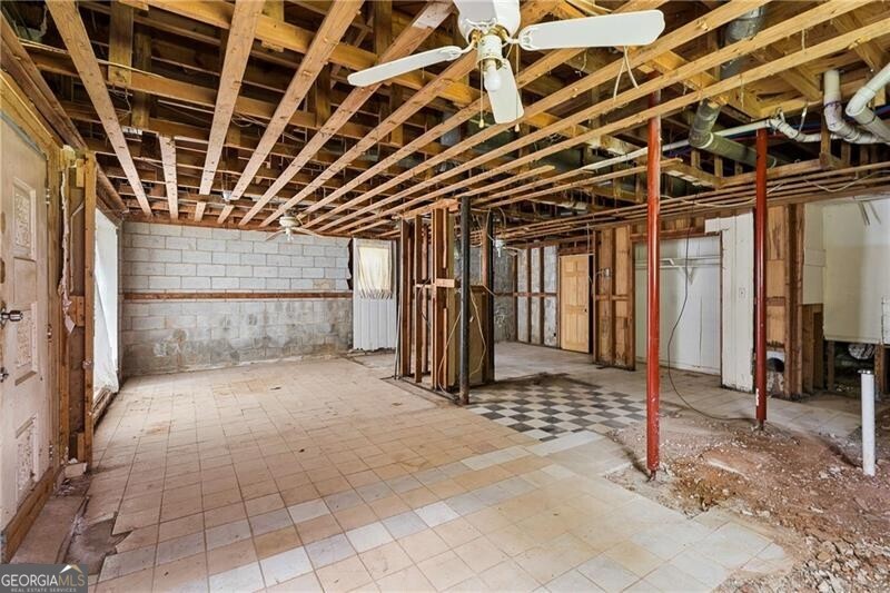1121 Glendale Drive Atlanta GA 30344