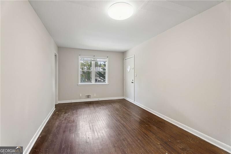 1121 Glendale Drive Atlanta GA 30344