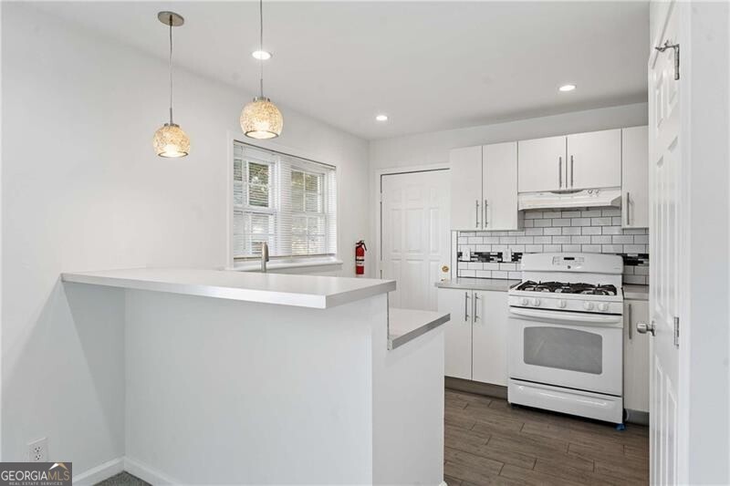 1121 Glendale Drive Atlanta GA 30344