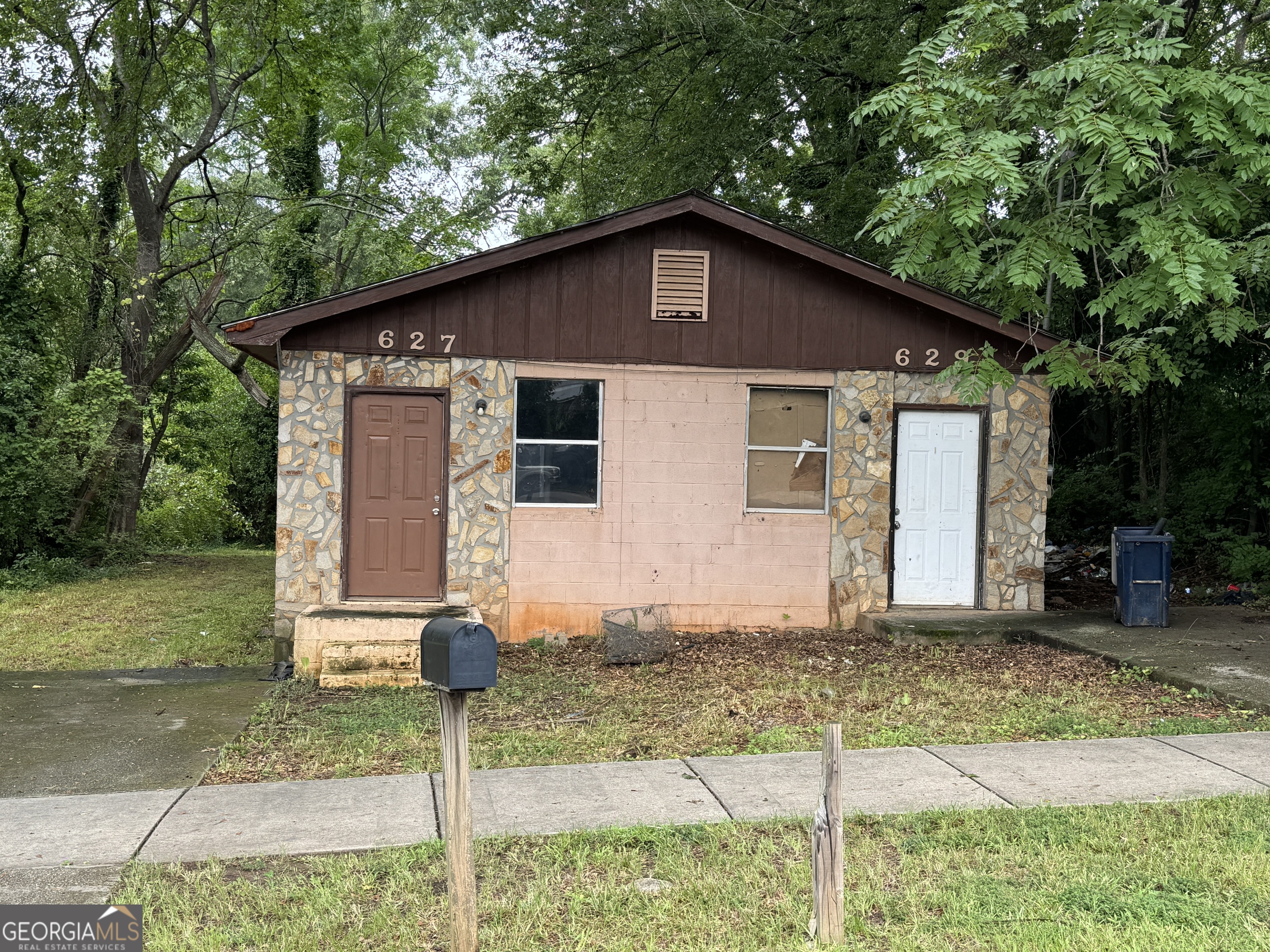 32 Unit Mutlipl Multiple Griffin GA 30223