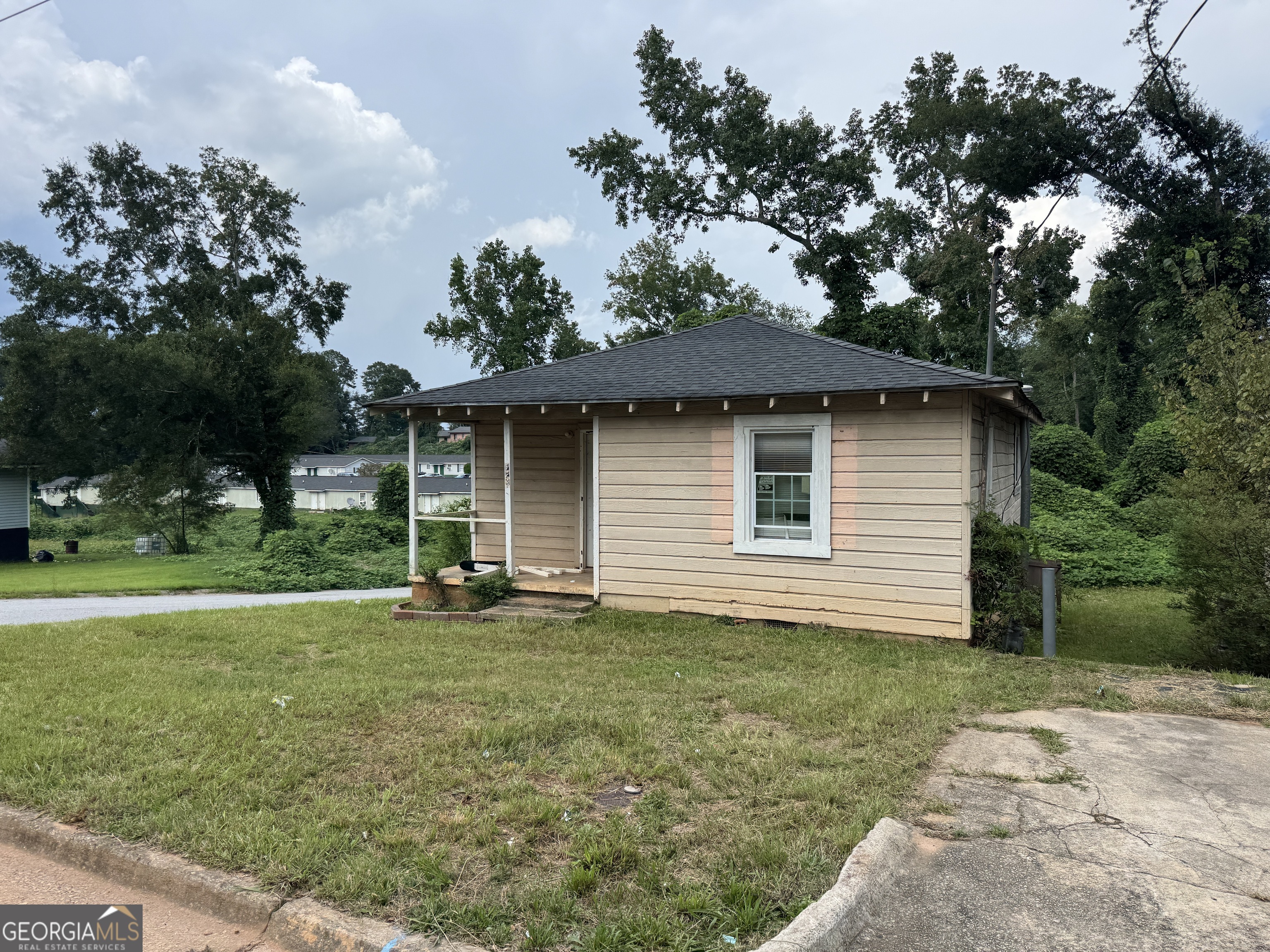 32 Unit Mutlipl Multiple Griffin GA 30223