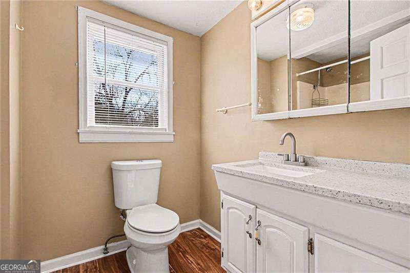 1015 Jefferson Highway Winder GA 30680