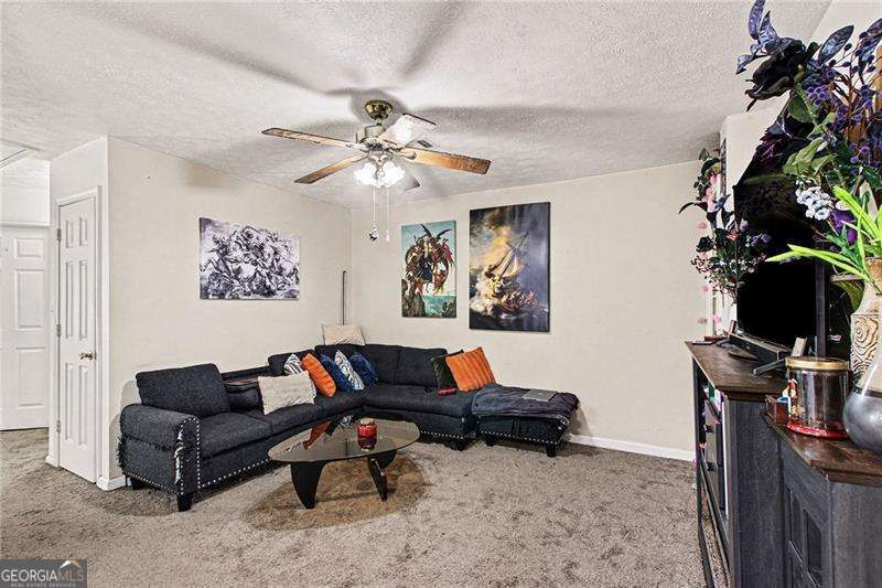 1015 Jefferson Highway Winder GA 30680
