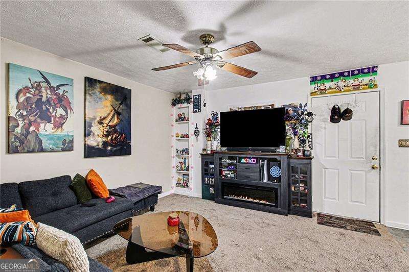 1015 Jefferson Highway Winder GA 30680