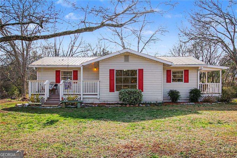 1015 Jefferson Highway Winder GA 30680
