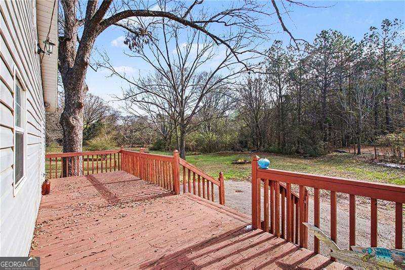 1015 Jefferson Highway Winder GA 30680