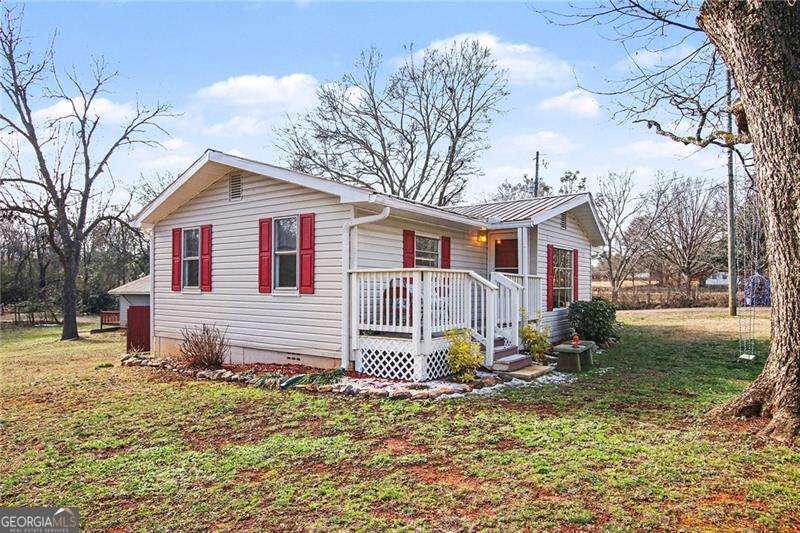 1015 Jefferson Highway Winder GA 30680