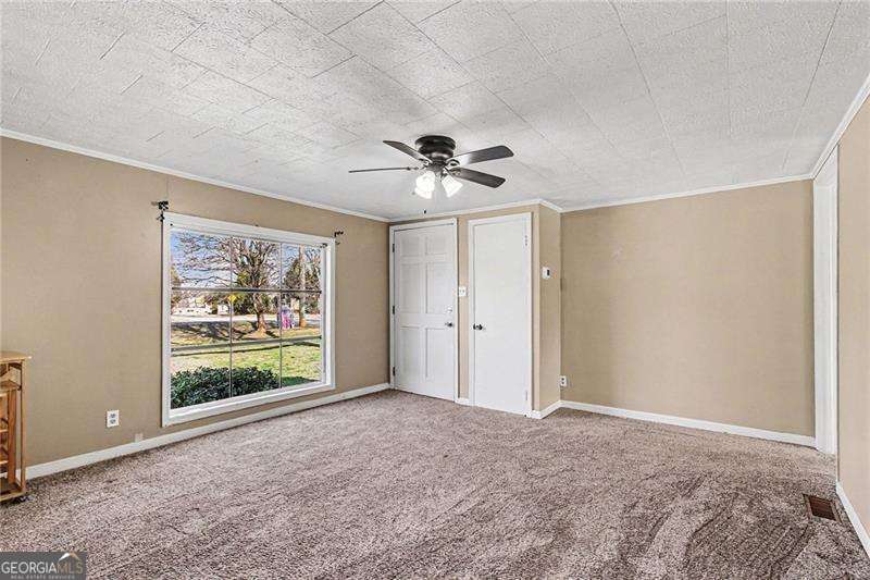1015 Jefferson Highway Winder GA 30680