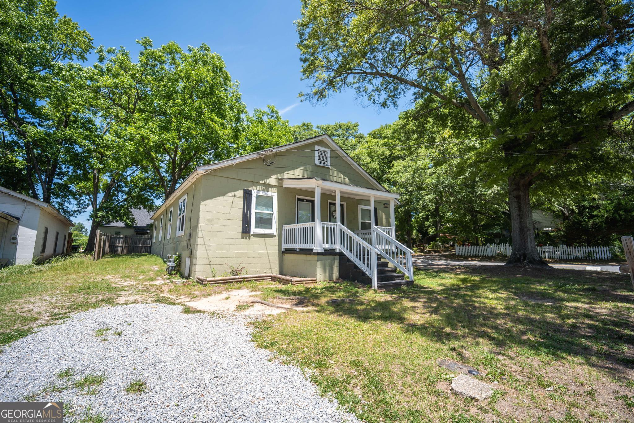 90 Martin Luther King Jr Drive Winder GA 30680
