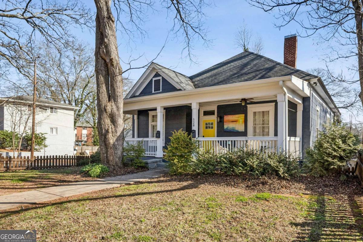 528 Holderness Street SW Atlanta GA 30310