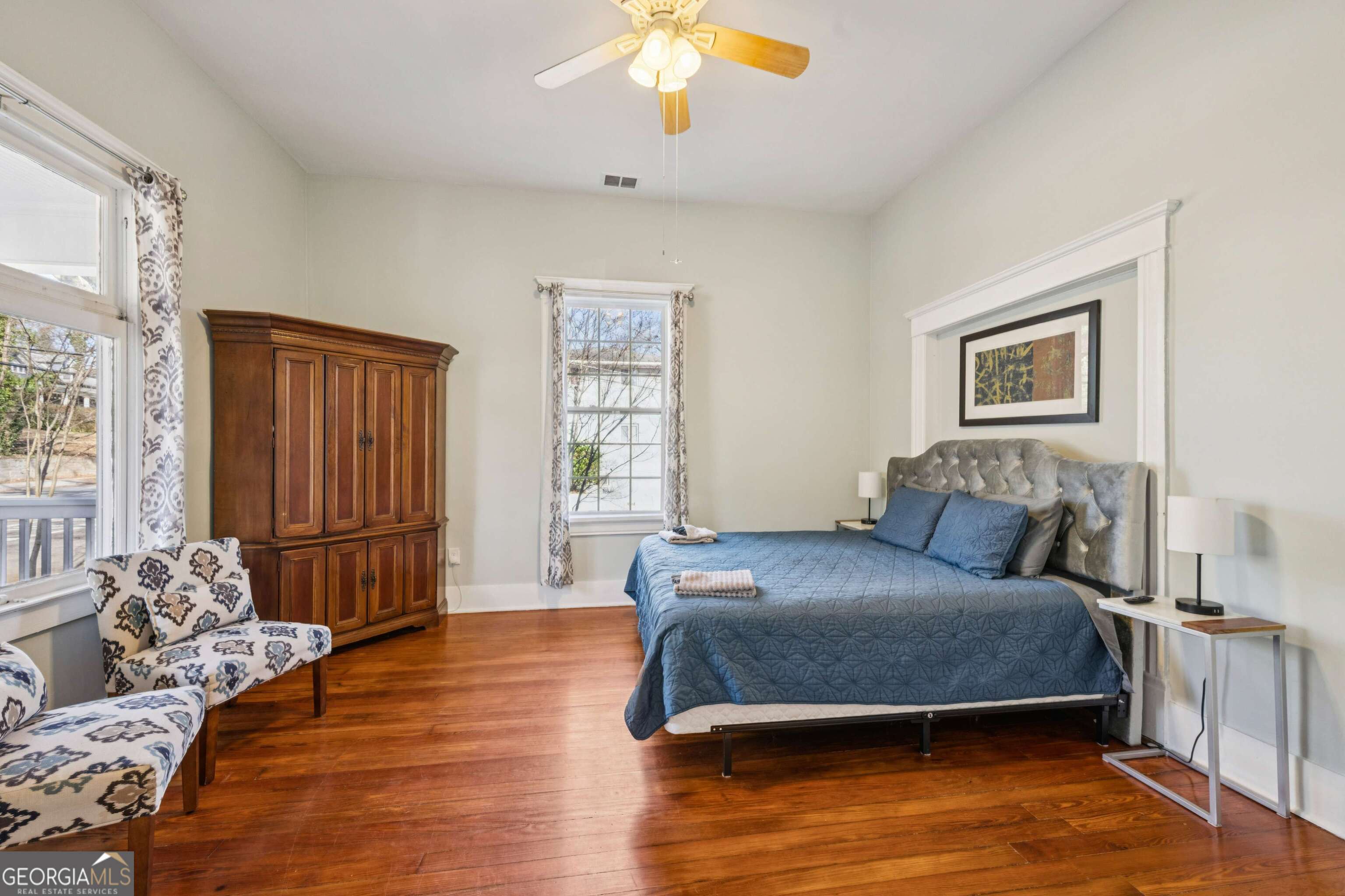 528 Holderness Street SW Atlanta GA 30310