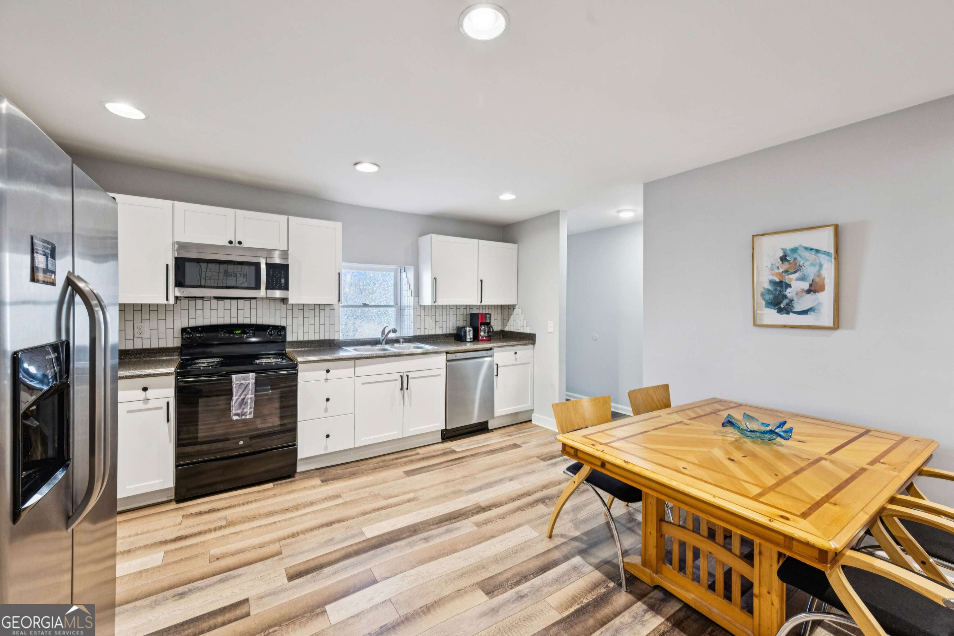 528 Holderness Street SW Atlanta GA 30310
