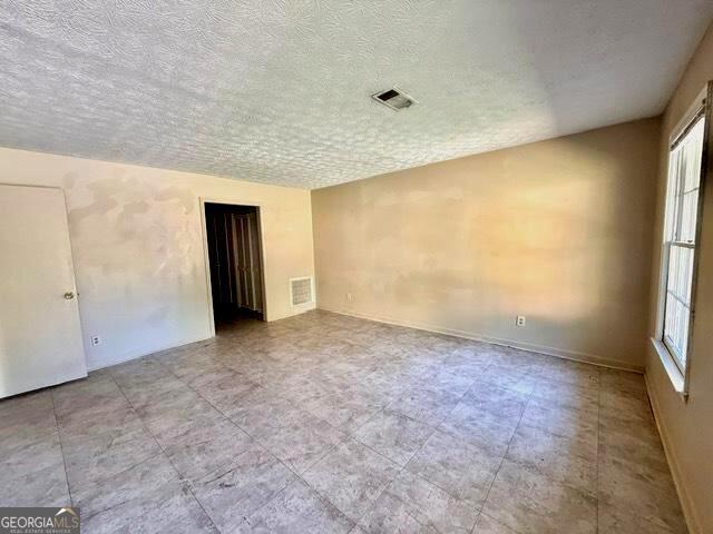 1050 Chestnut Oak Court NE Conyers GA 30012