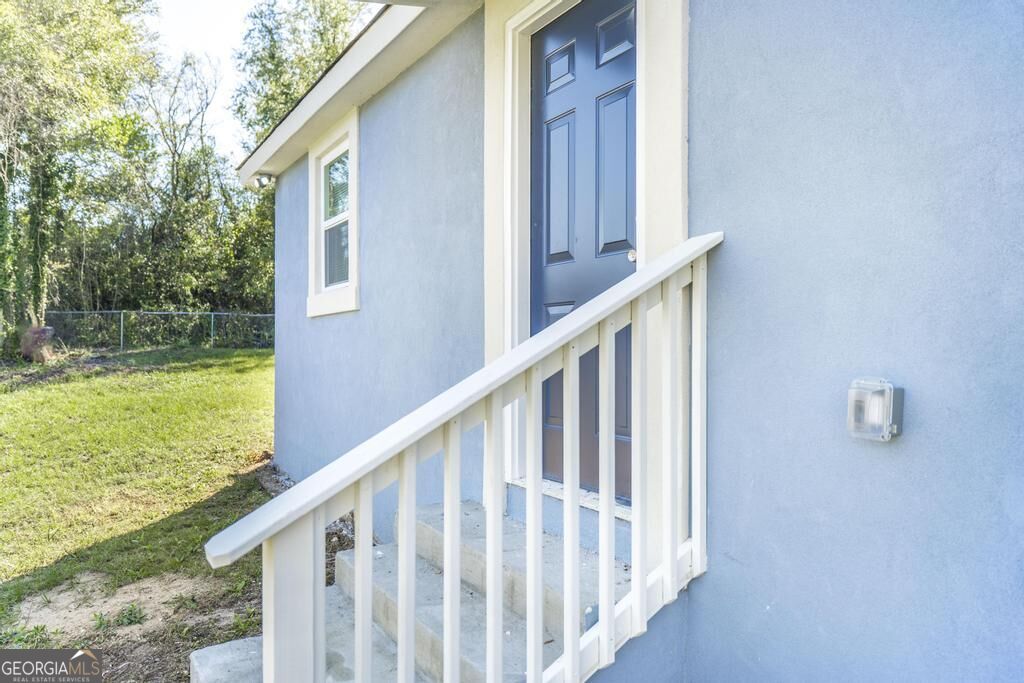 660 Lilly Avenue Macon GA 31204