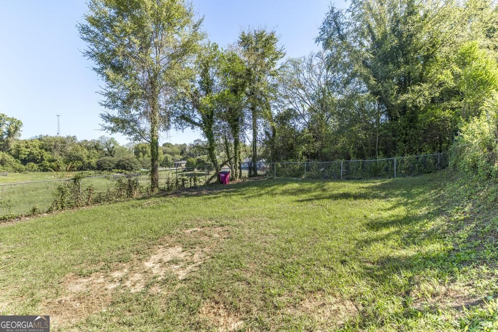 660 Lilly Avenue Macon GA 31204