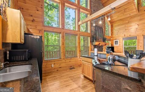2239 Dean Mountain Road Cleveland GA 30528