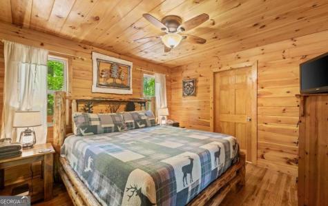 2239 Dean Mountain Road Cleveland GA 30528