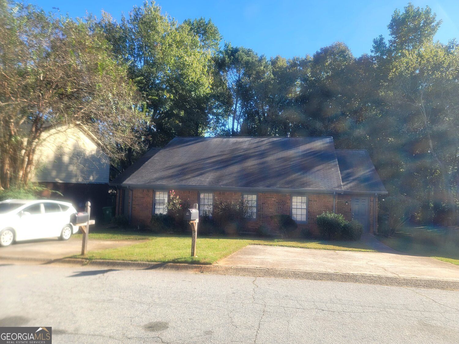 5272 Ridge Forest Drive Stone Mountain GA 30083