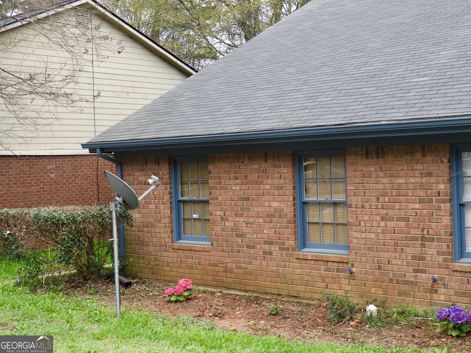 5272 Ridge Forest Drive Stone Mountain GA 30083
