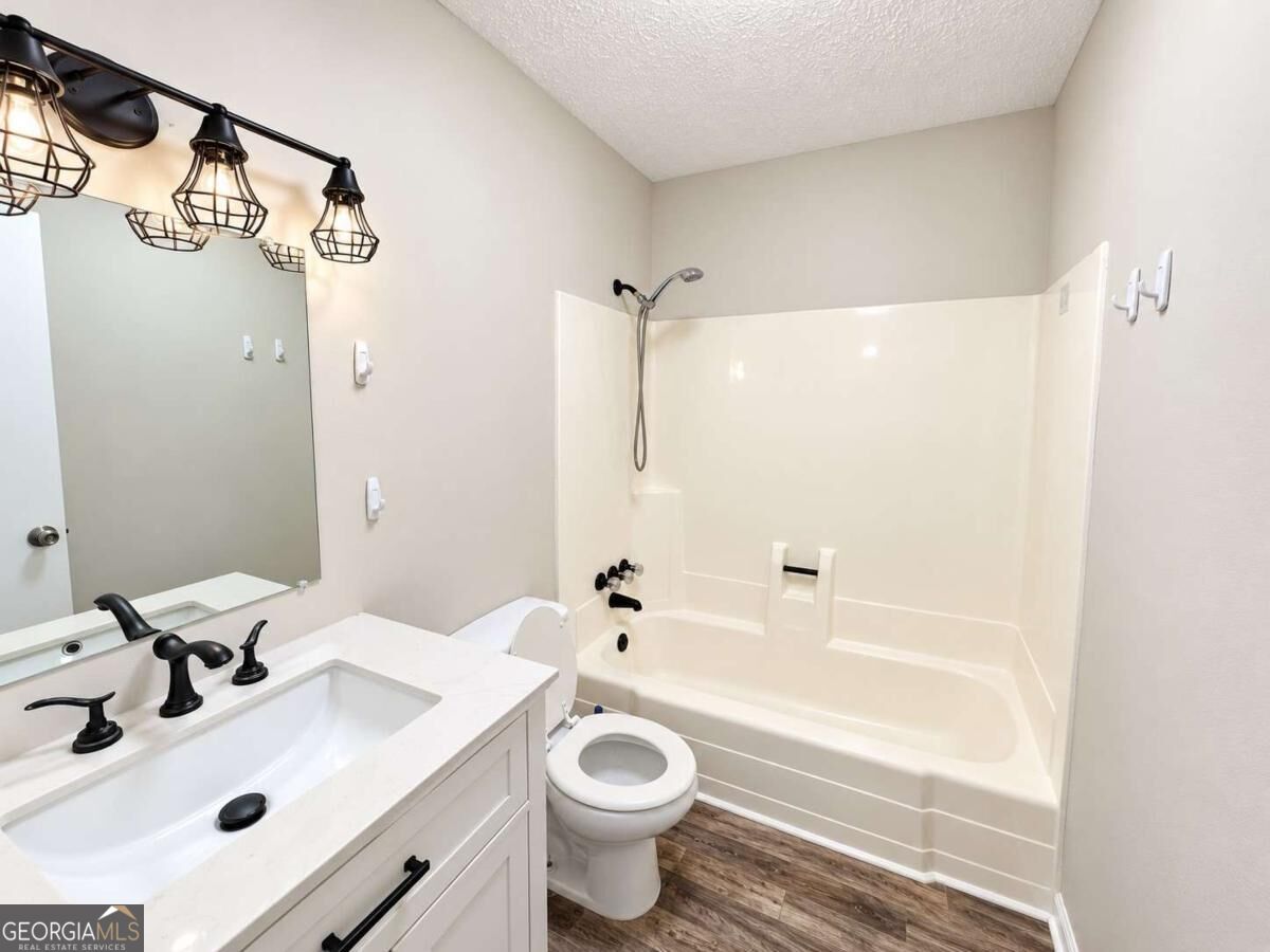 588 Hood Road Talking Rock GA 30175