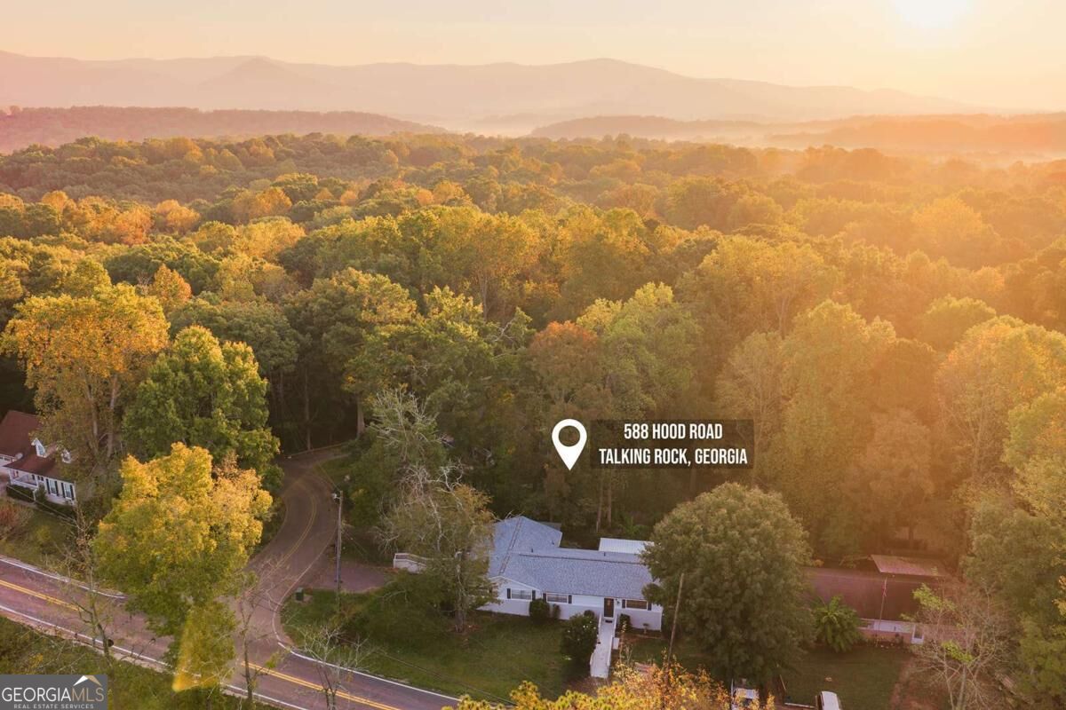 588 Hood Road Talking Rock GA 30175