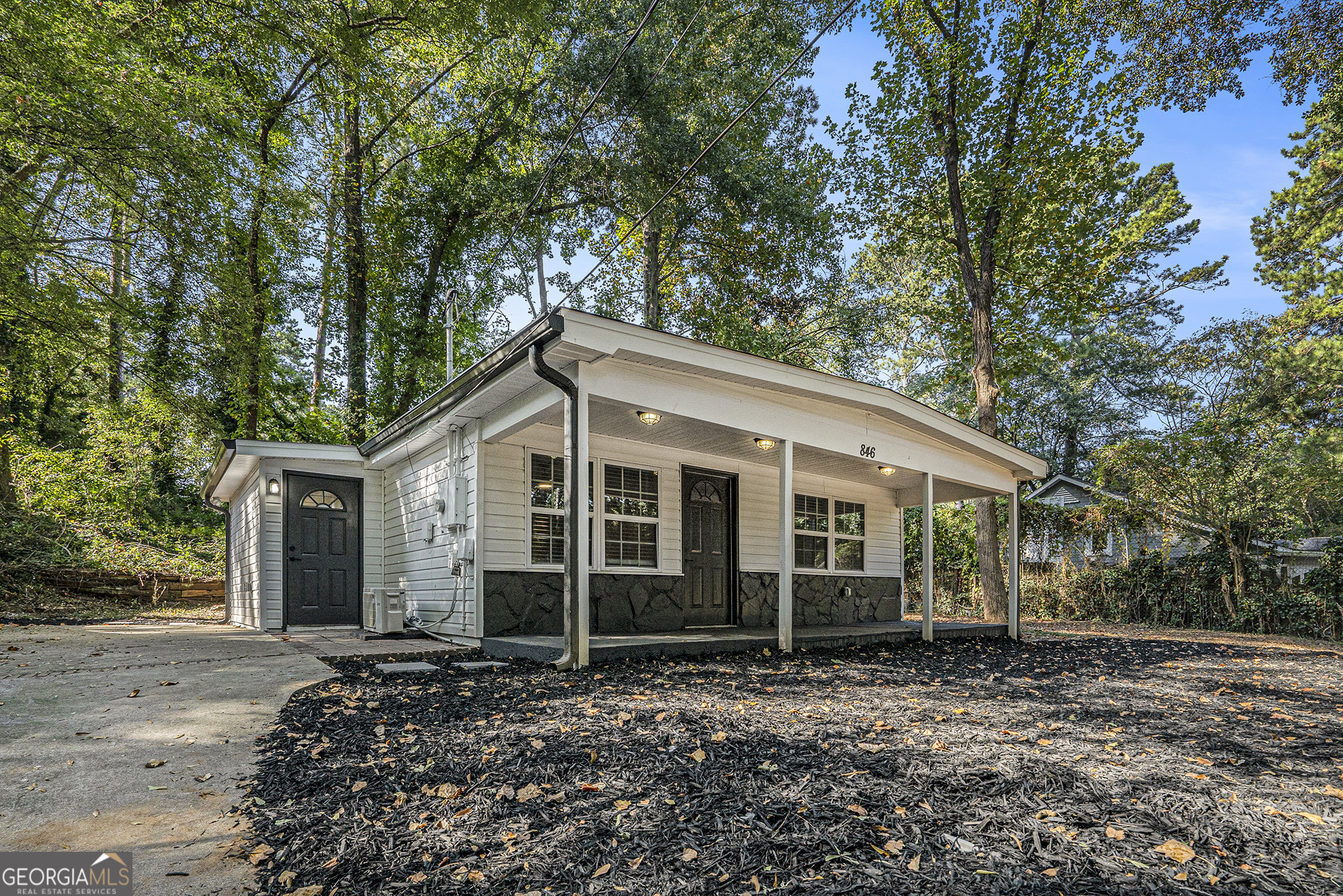 846 Mell Court SE Smyrna GA 30080